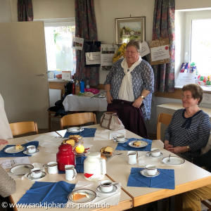 Gemeindecafé nach dem Gottesdienst