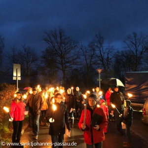 Fackelzug auf der Veste Oberhaus